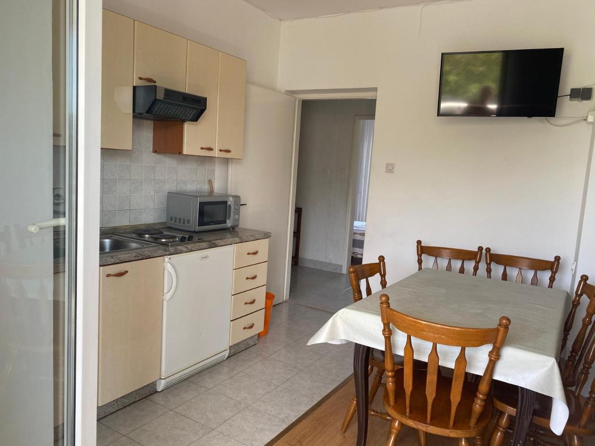 Apartments Marija Лопар Экстерьер фото